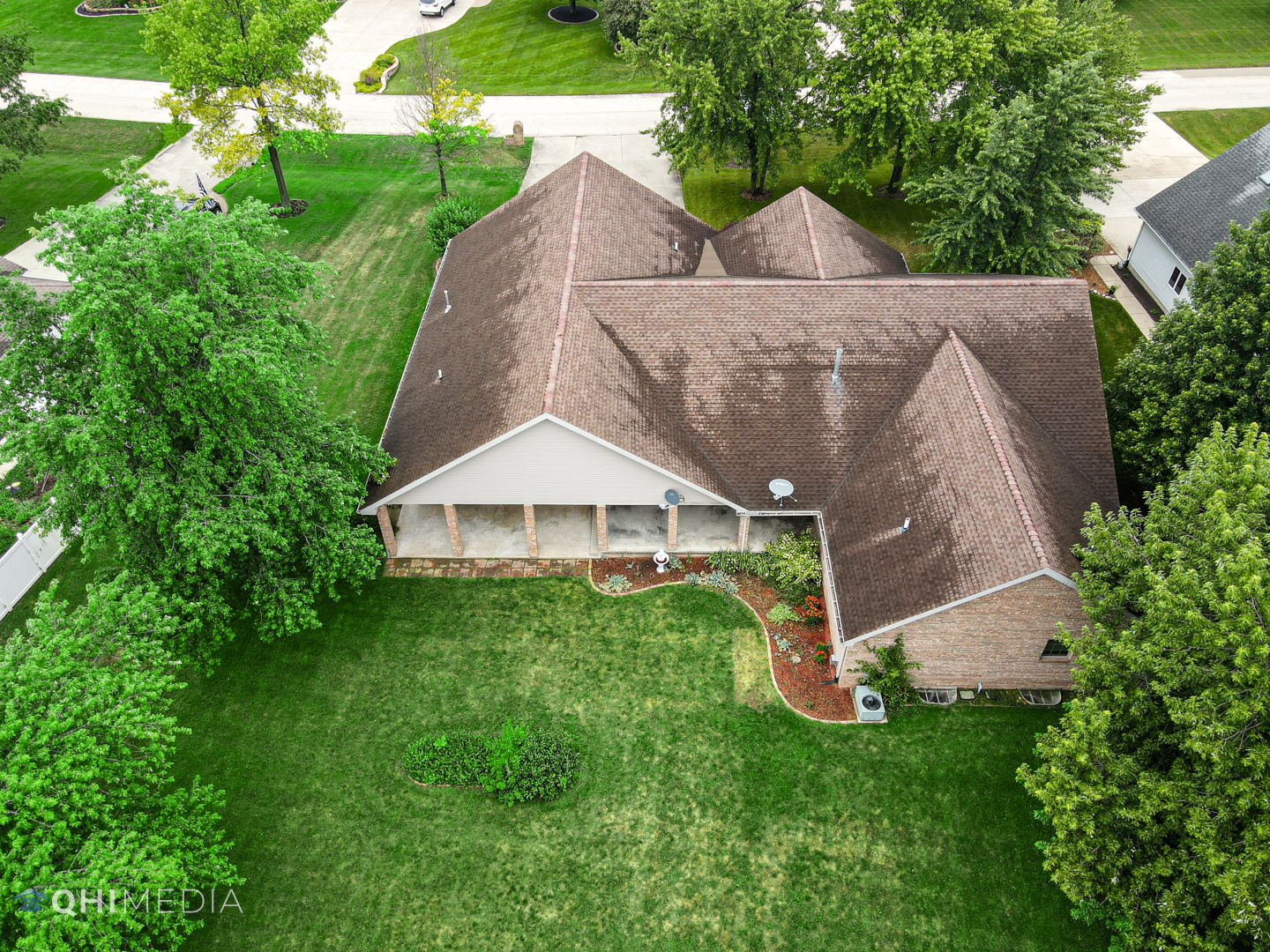 2263 Fox Run Drive Kankakee, IL 60901 - Photo 31 of 34 an aerial view of a house