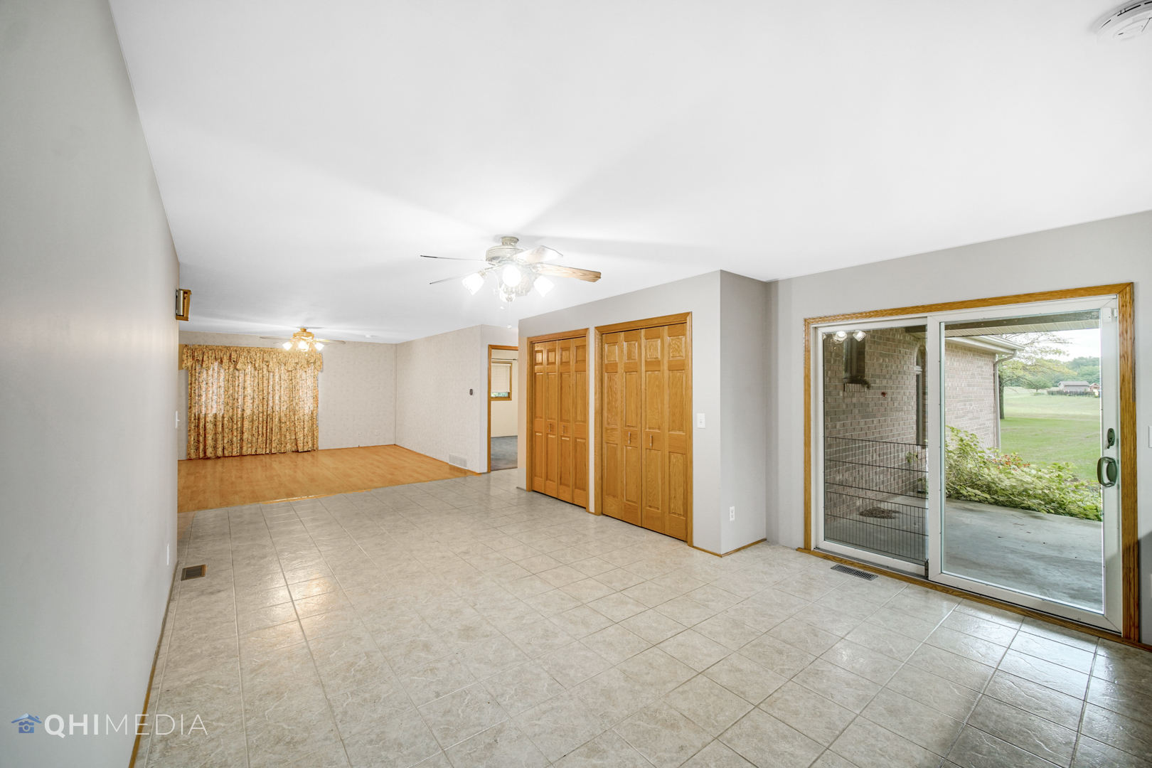 2263 Fox Run Drive Kankakee, IL 60901 - Photo 9 of 34