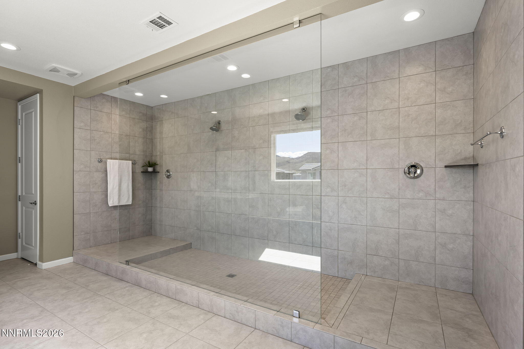 9278 Red Spring Drive Reno, NV 89521 - Photo 26 of 49 25-web-or-mls-_DSC0565
