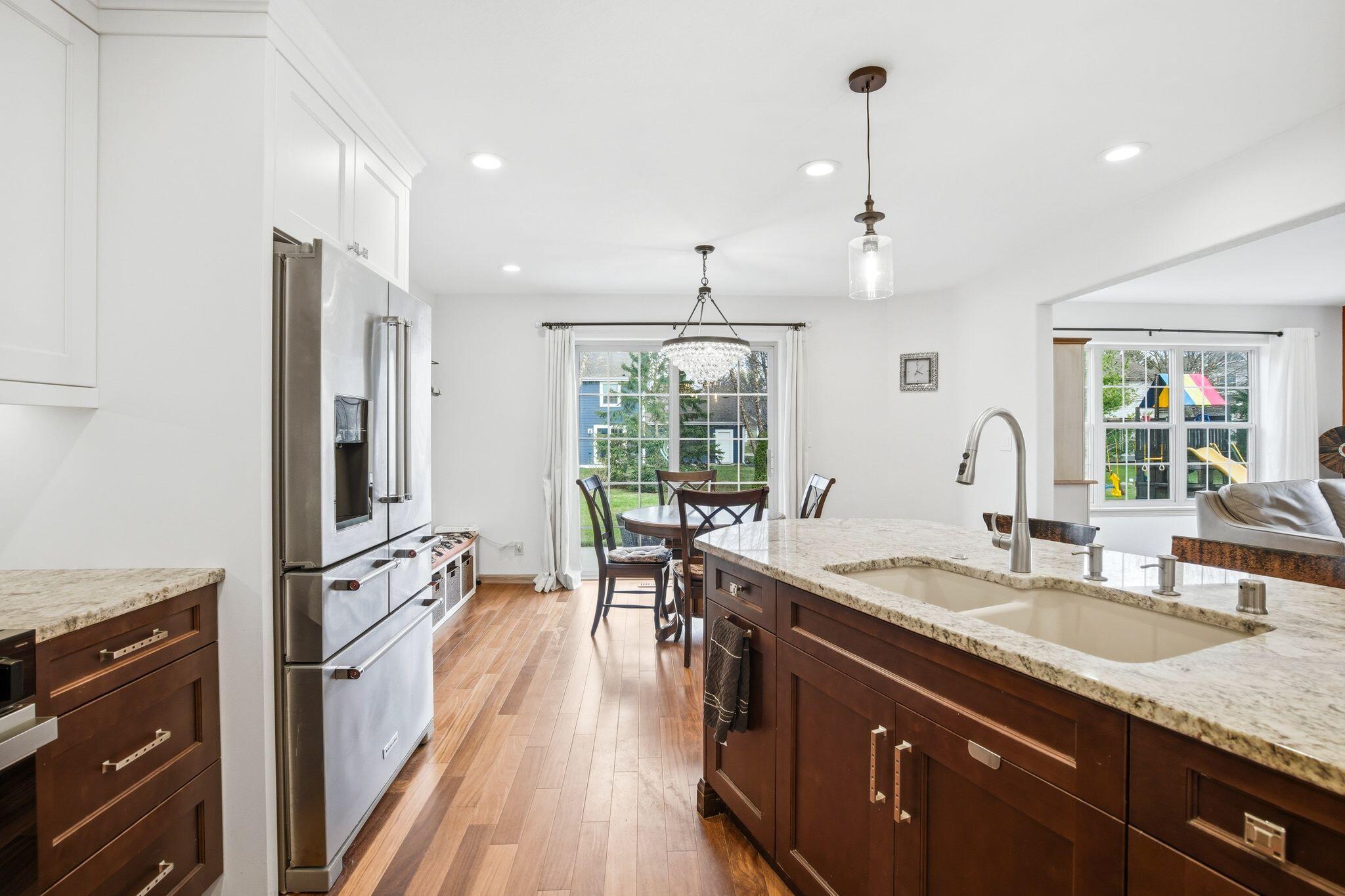 202 Stocks Drive Delafield, WI 53018 - Photo 12 of 30 Kitchen 2