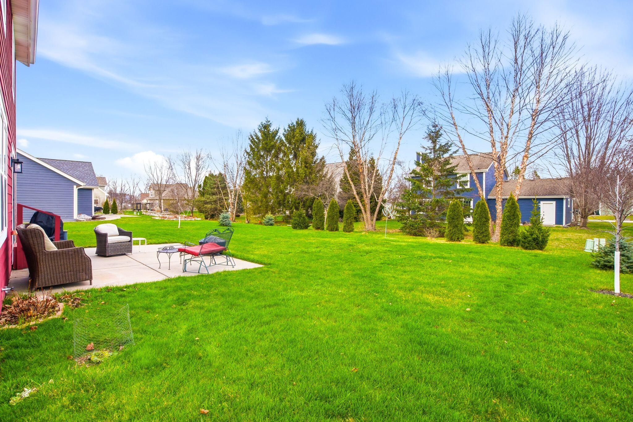 202 Stocks Drive Delafield, WI 53018 - Photo 27 of 30 Backyard