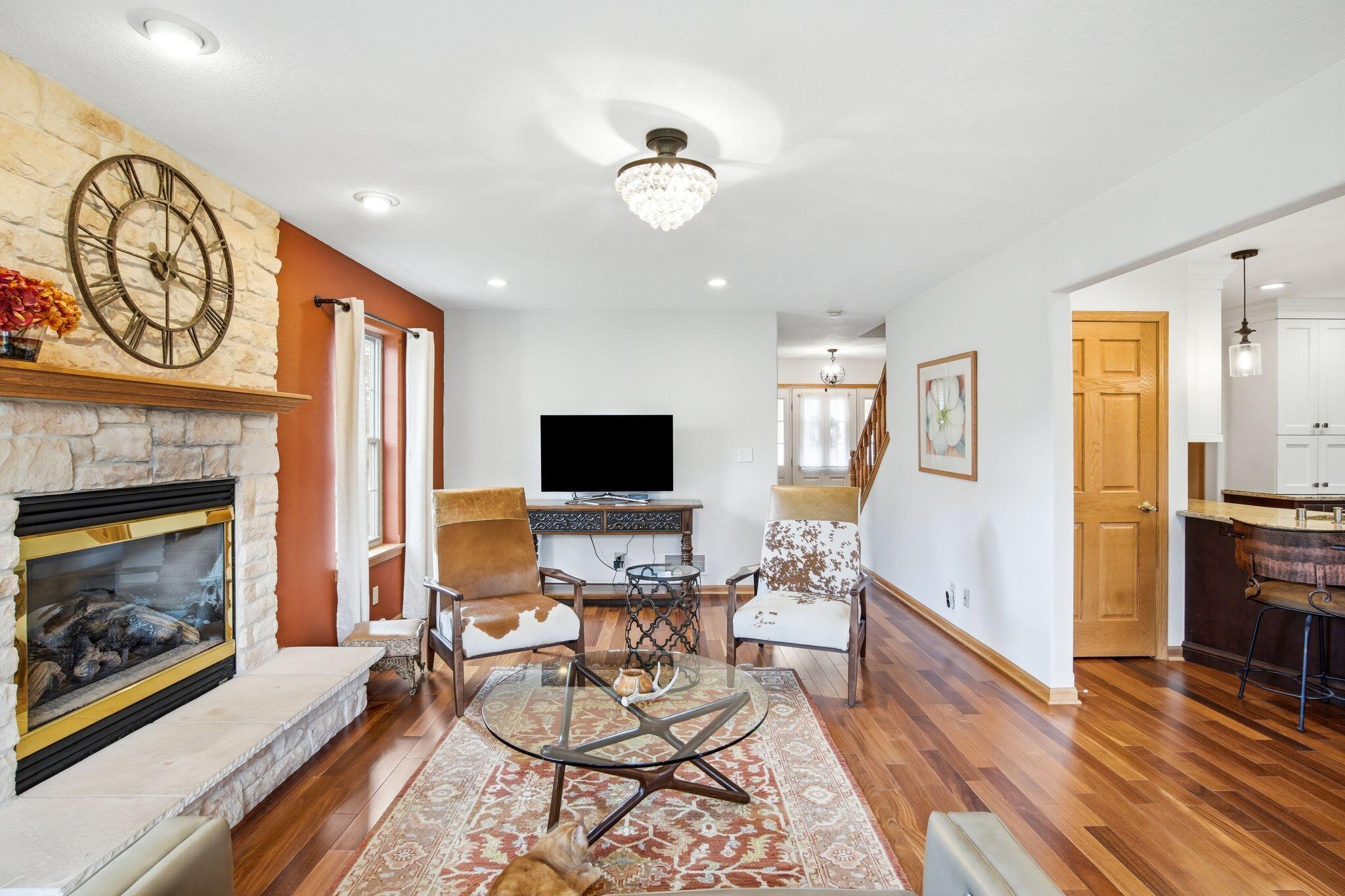 202 Stocks Drive Delafield, WI 53018 - Photo 6 of 30 Living Room 3