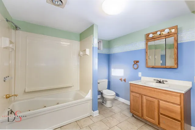 a view of a storage & utility room