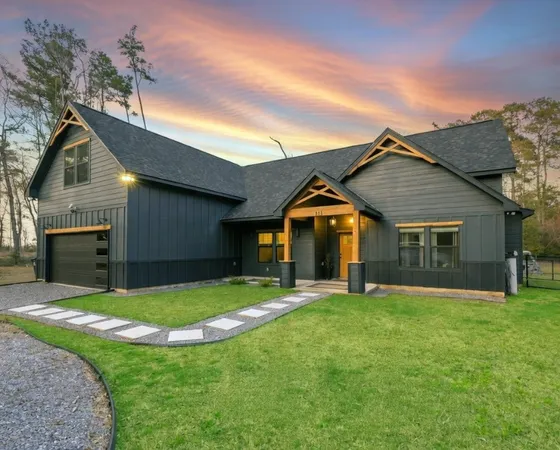 $549,000 | 111 V Allen Lane, Coldspring, TX 77331