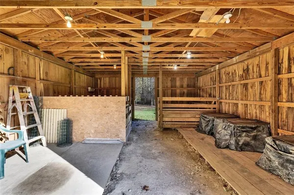 $445,000 | 2200 Prospect Road, Prospect, PA 16052