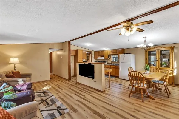 $445,000 | 2200 Prospect Road, Prospect, PA 16052