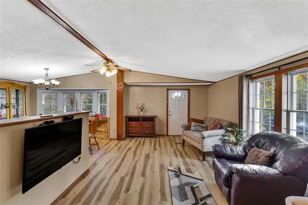 $445,000 | 2200 Prospect Road, Prospect, PA 16052