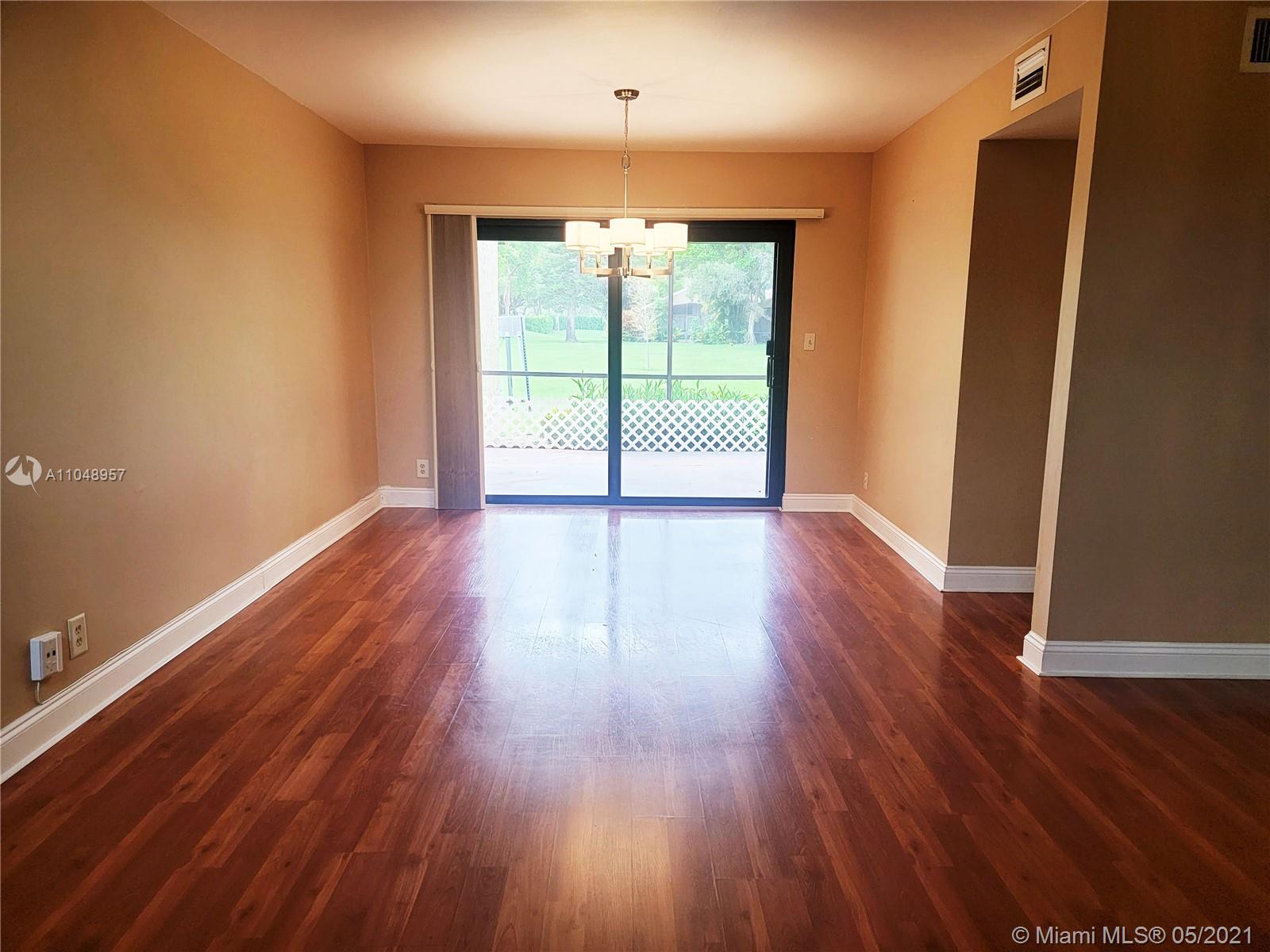 22307 Thousand Pines Lane Boca Raton, FL 33428 - Photo 2 of 15