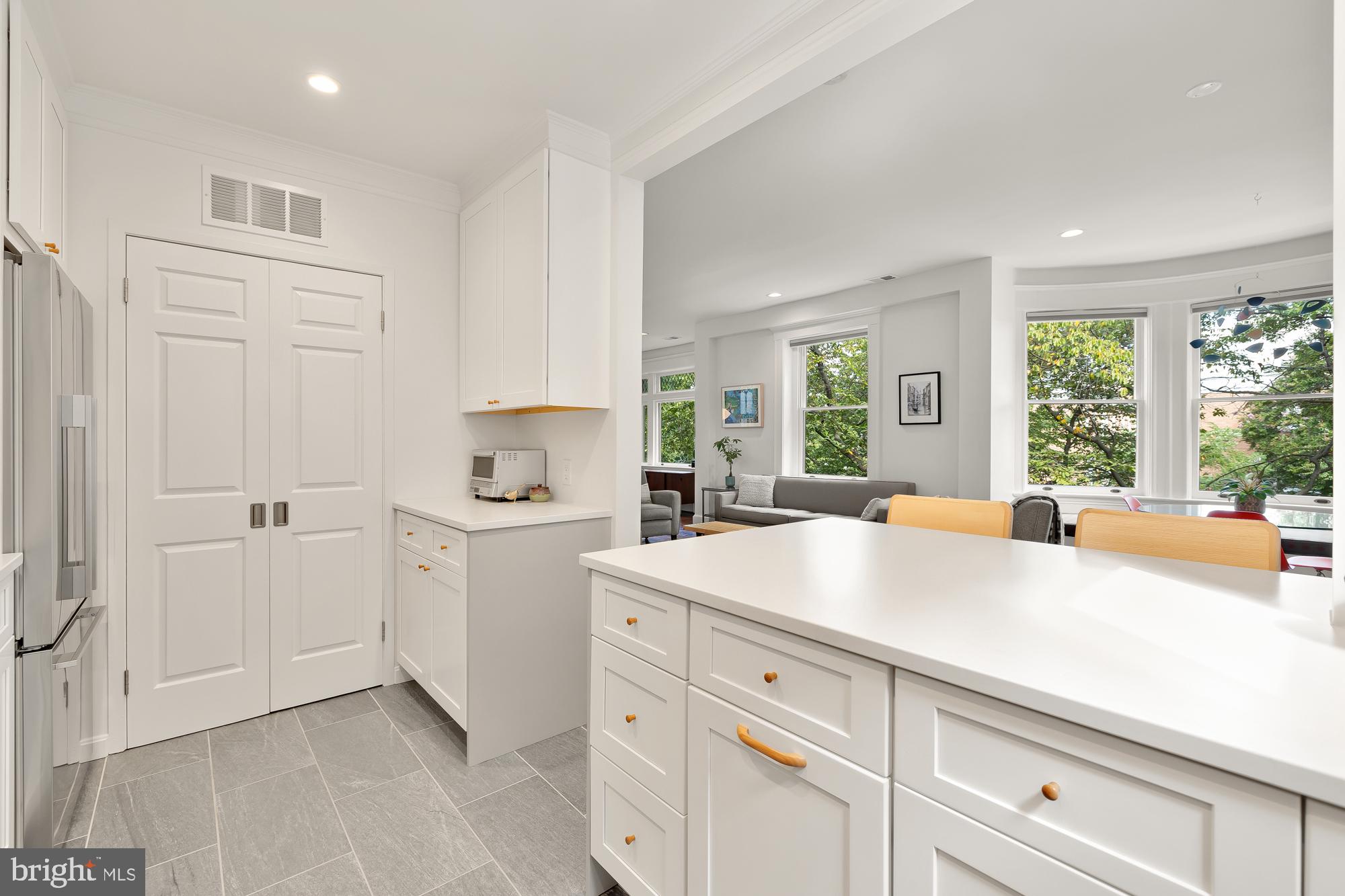 1826 Biltmore Street Northwest, Unit 4 Washington, DC 20009 - Photo 18 of 34