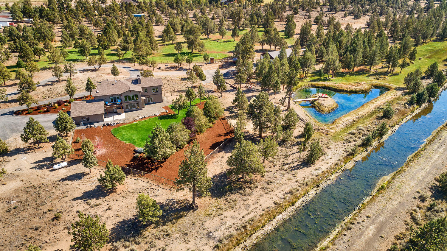 25895 Ogles Road Bend, OR 97701 - Photo 2 of 53 2