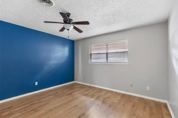 $200,000 | 1015 Stevens Avenue, Conroe, TX 77301