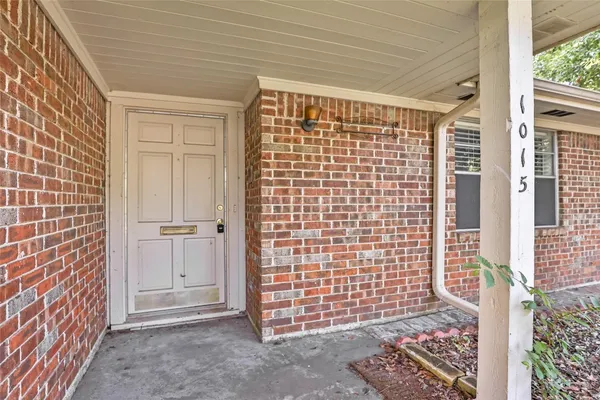 $200,000 | 1015 Stevens Avenue, Conroe, TX 77301