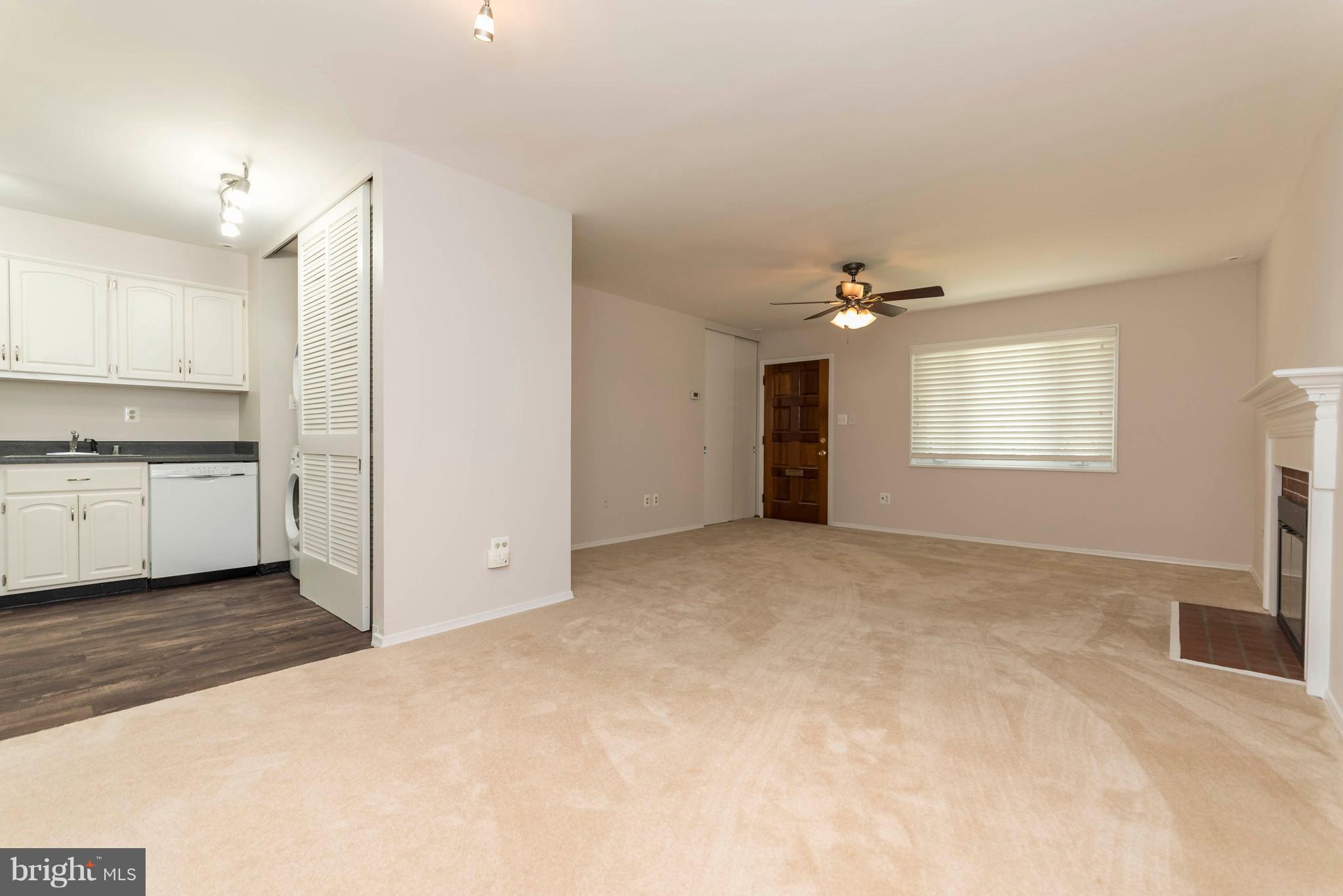 3929 Arcadia Road Alexandria, VA 22312 - Photo 4 of 14 Family Room