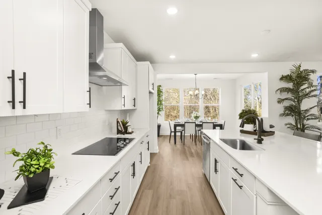 $429,990 | 2324 Williamsport Landing, Columbia, TN 38401