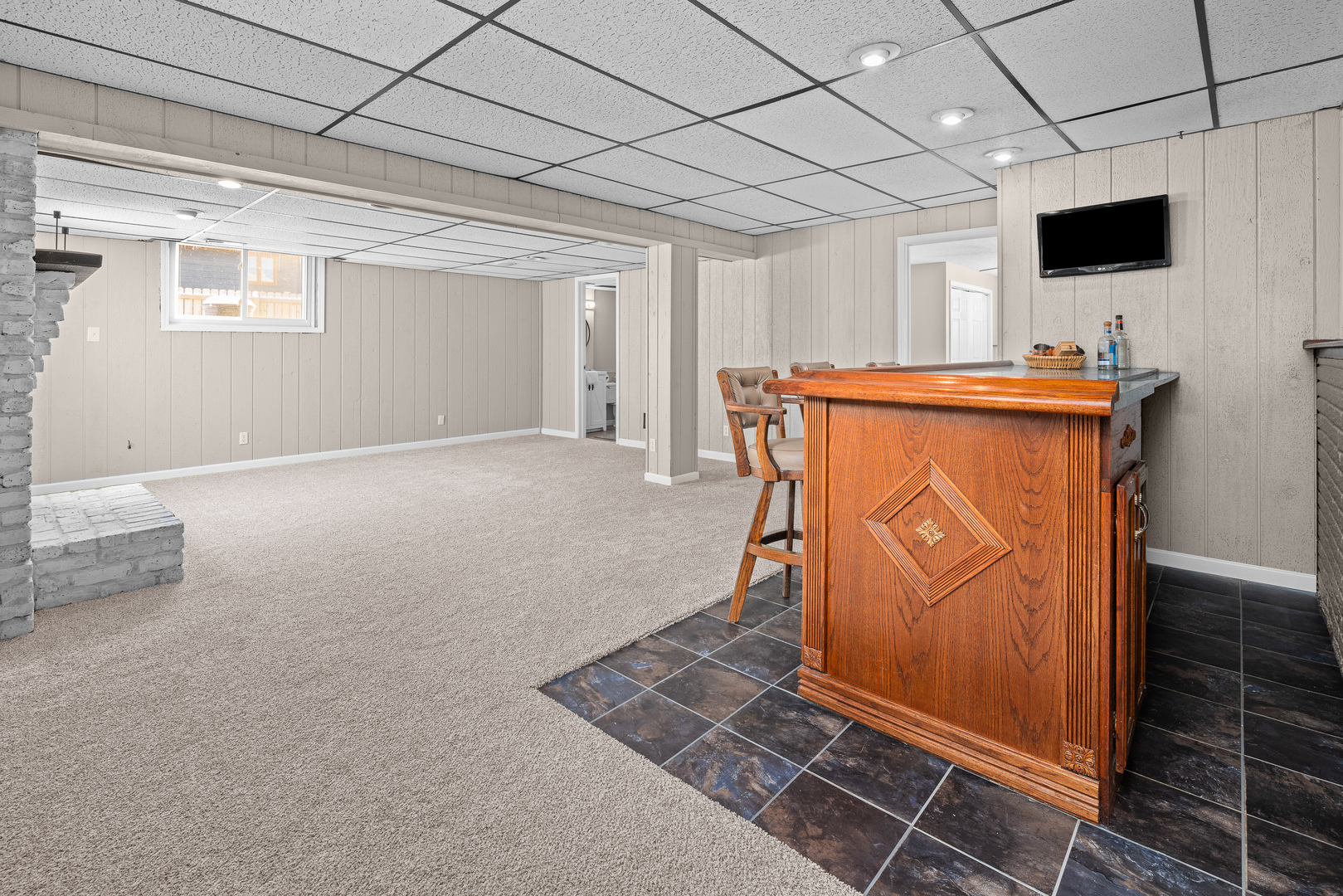 5302 16th Avenue Moline, IL 61265 - Photo 27 of 34 a view of an empty room with wooden floor and a window