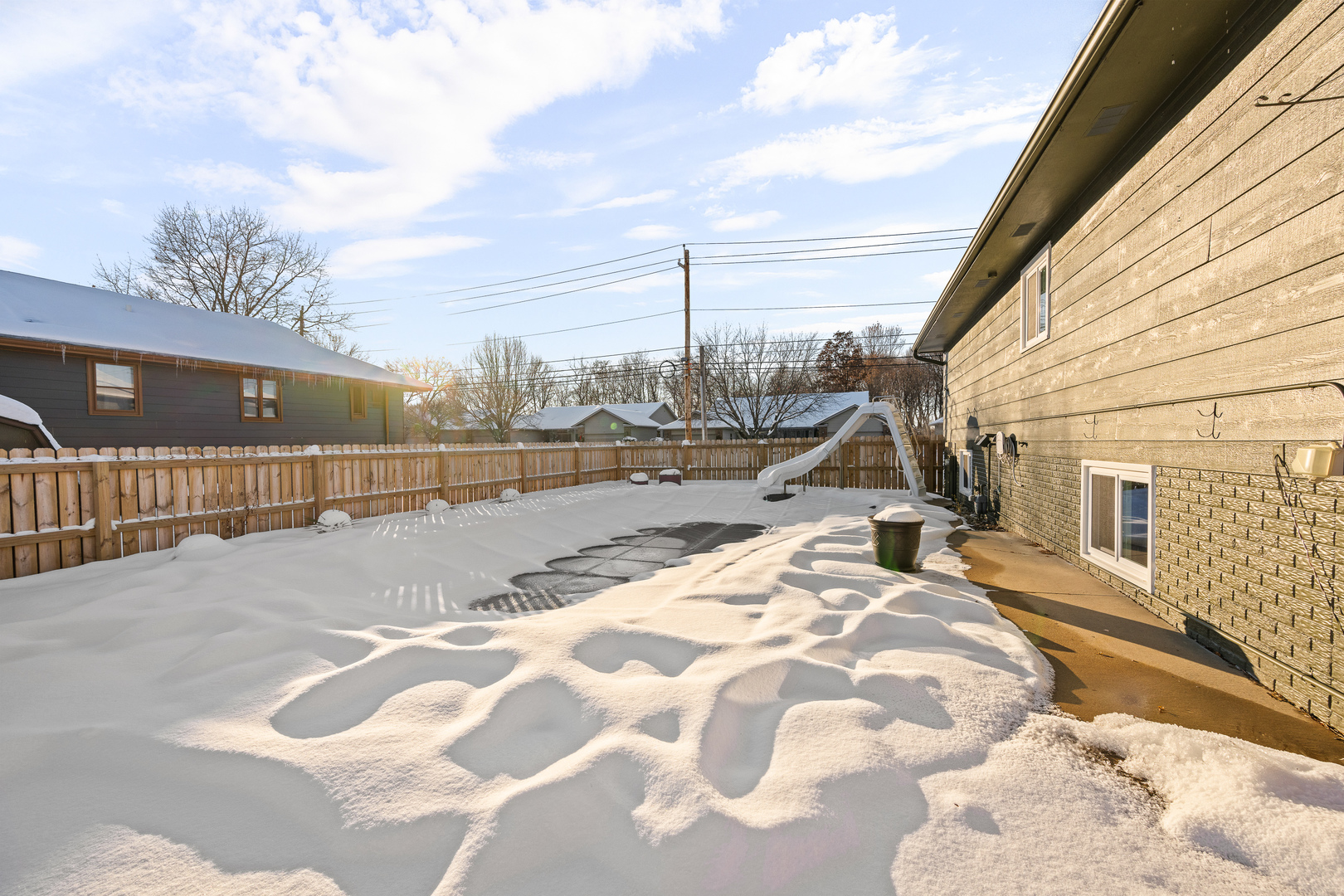 5302 16th Avenue Moline, IL 61265 - Photo 34 of 34 a view of a terrace