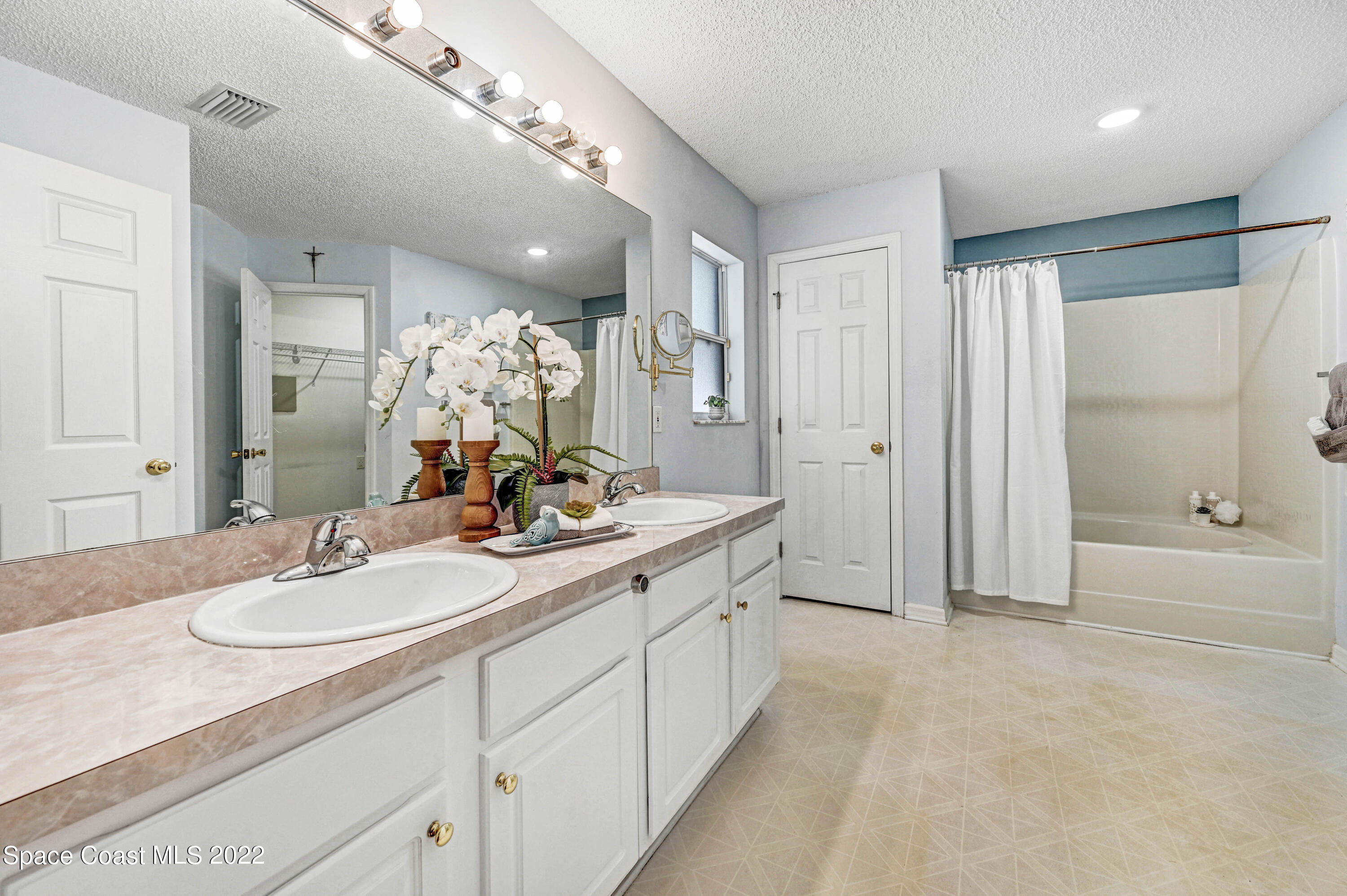 576 Nackman Road Northwest Palm Bay, FL 32907 - Photo 21 of 42 DSC_0907