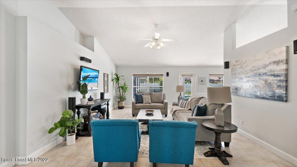 576 Nackman Road Northwest Palm Bay, FL 32907 - Photo 9 of 42 07-DSC07951