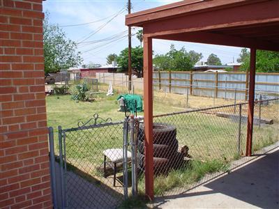 4635 East Montecito Street Tucson, AZ 85711 - Photo 3 of 6