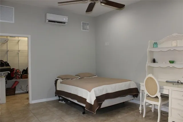 $925,000 | 406 Petrel Trail, Bradenton, FL 34212