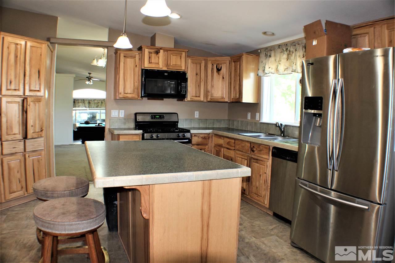 450 Paramount Court Reno, NV 89506 - Photo 5 of 15 Photo 5