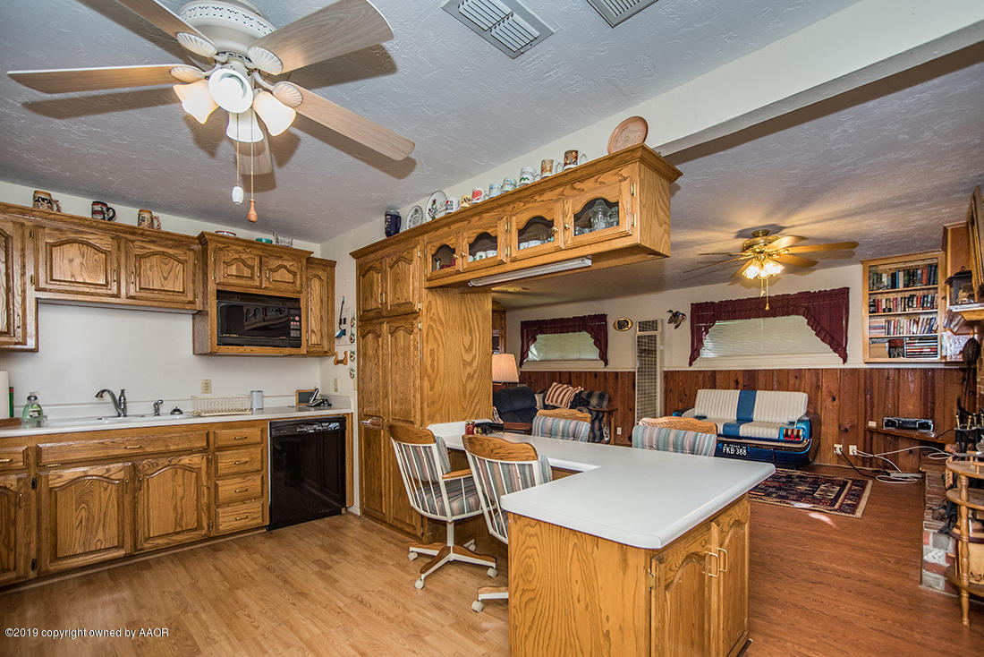 4404 South Hayden Street Amarillo, TX 79110 - Photo 12 of 29 a view of a kitchen and dining room