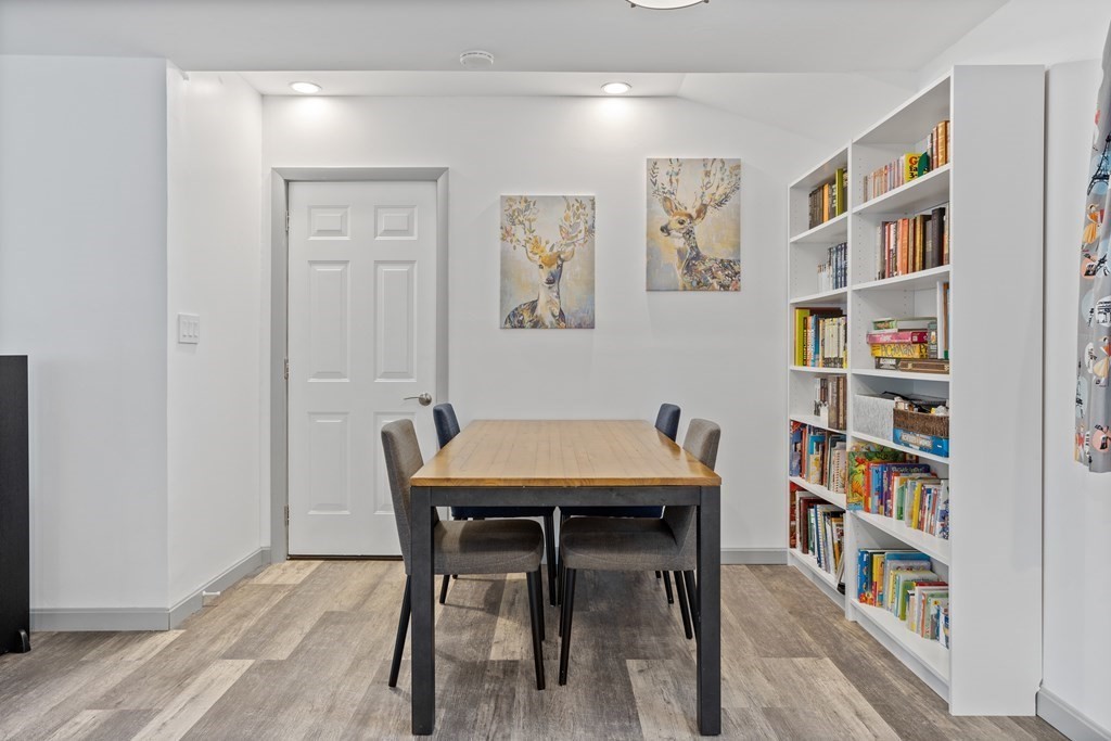 28 Anderson Road Framingham, MA 01701 - Photo 13 of 25 Gallery Image 13