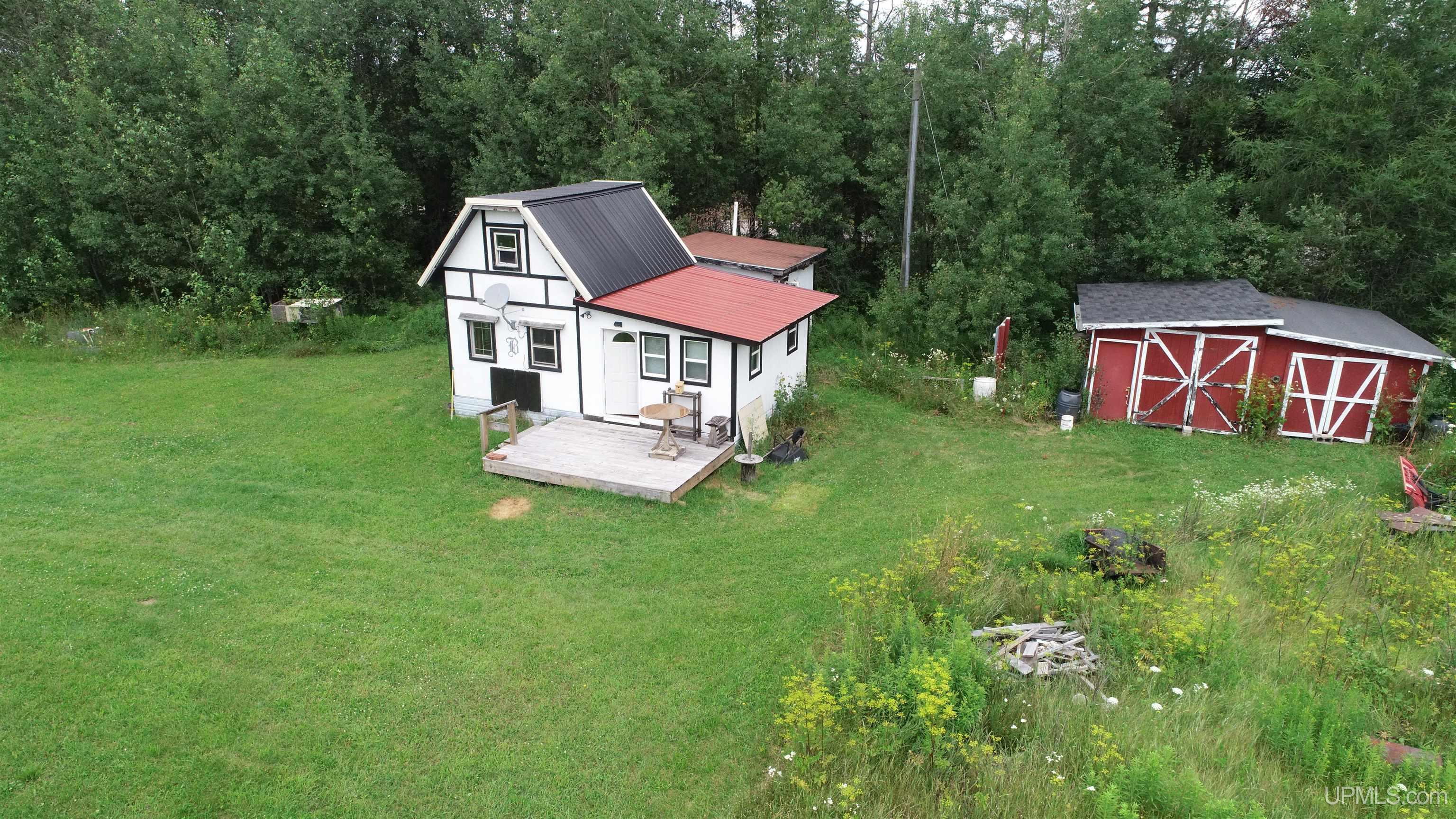 2495 W Quarry Road Gulliver, MI 49840 - Photo 17 of 32
