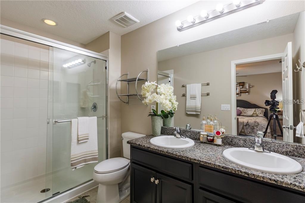 6959 Towne Lake Road Riverview, FL 33578 - Photo 17 of 26