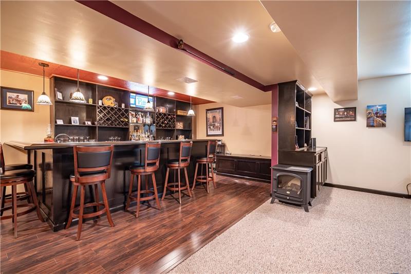 1325 Noblestown Road Oakdale, PA 15071 - Photo 20 of 24 Bar 1325 Noblestown Road