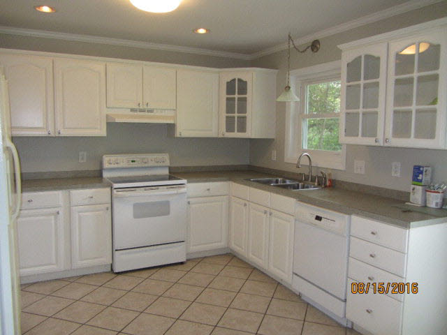 408 Azalea Street Fairhope, AL 36532 - Photo 4 of 29