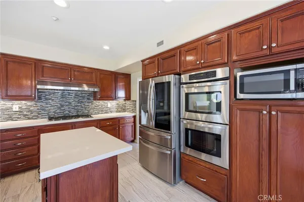 $7,200 | 1504 Avenida De Nogales, San Clemente, CA 92672