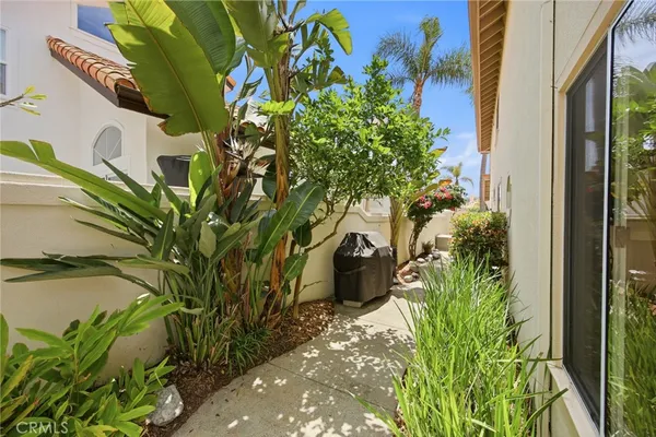$7,200 | 1504 Avenida De Nogales, San Clemente, CA 92672