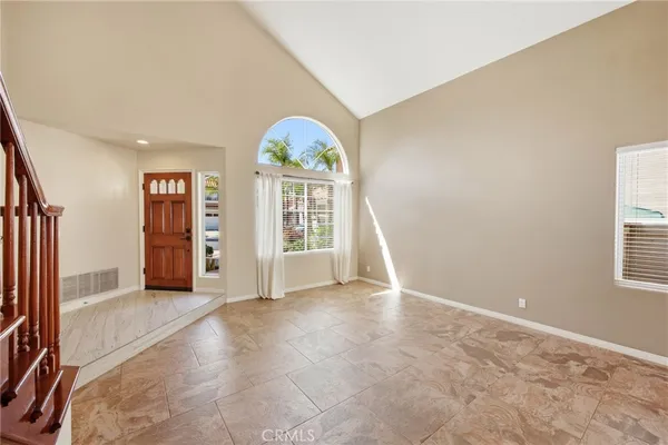 $7,200 | 1504 Avenida De Nogales, San Clemente, CA 92672