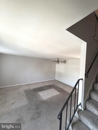 $199,999 | 427 Hardmoore Court, Glen Burnie, MD 21061