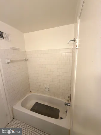 $199,999 | 427 Hardmoore Court, Glen Burnie, MD 21061