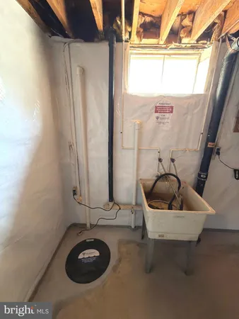 $199,999 | 427 Hardmoore Court, Glen Burnie, MD 21061