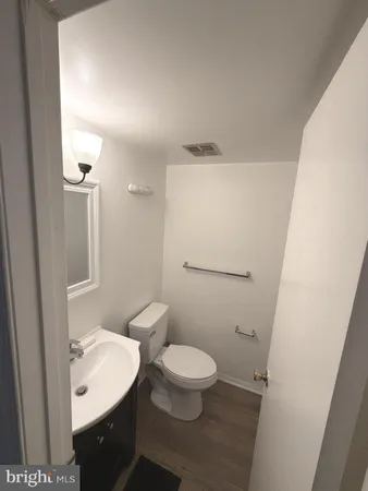 $199,999 | 427 Hardmoore Court, Glen Burnie, MD 21061