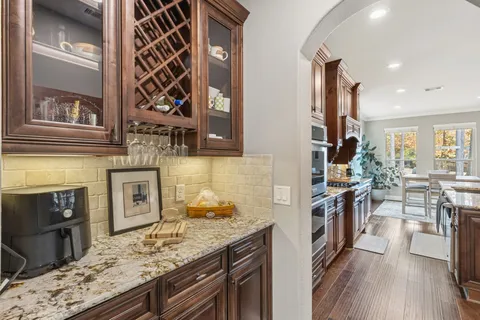 $699,000 | 2187 Graystone Hills Drive, Conroe, TX 77304