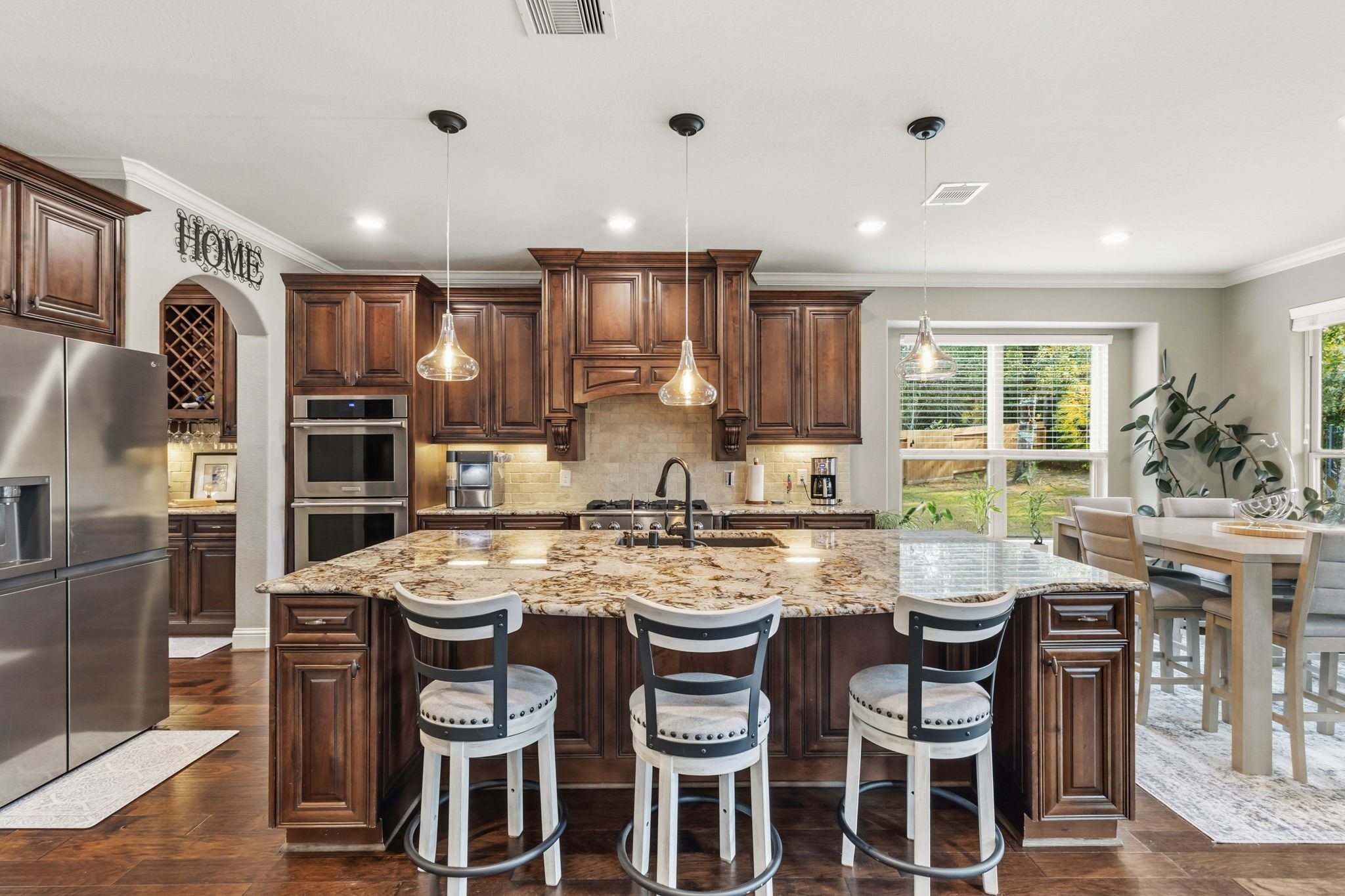 2187 Graystone Hills Drive Conroe, TX 77304 - Photo 10 of 50