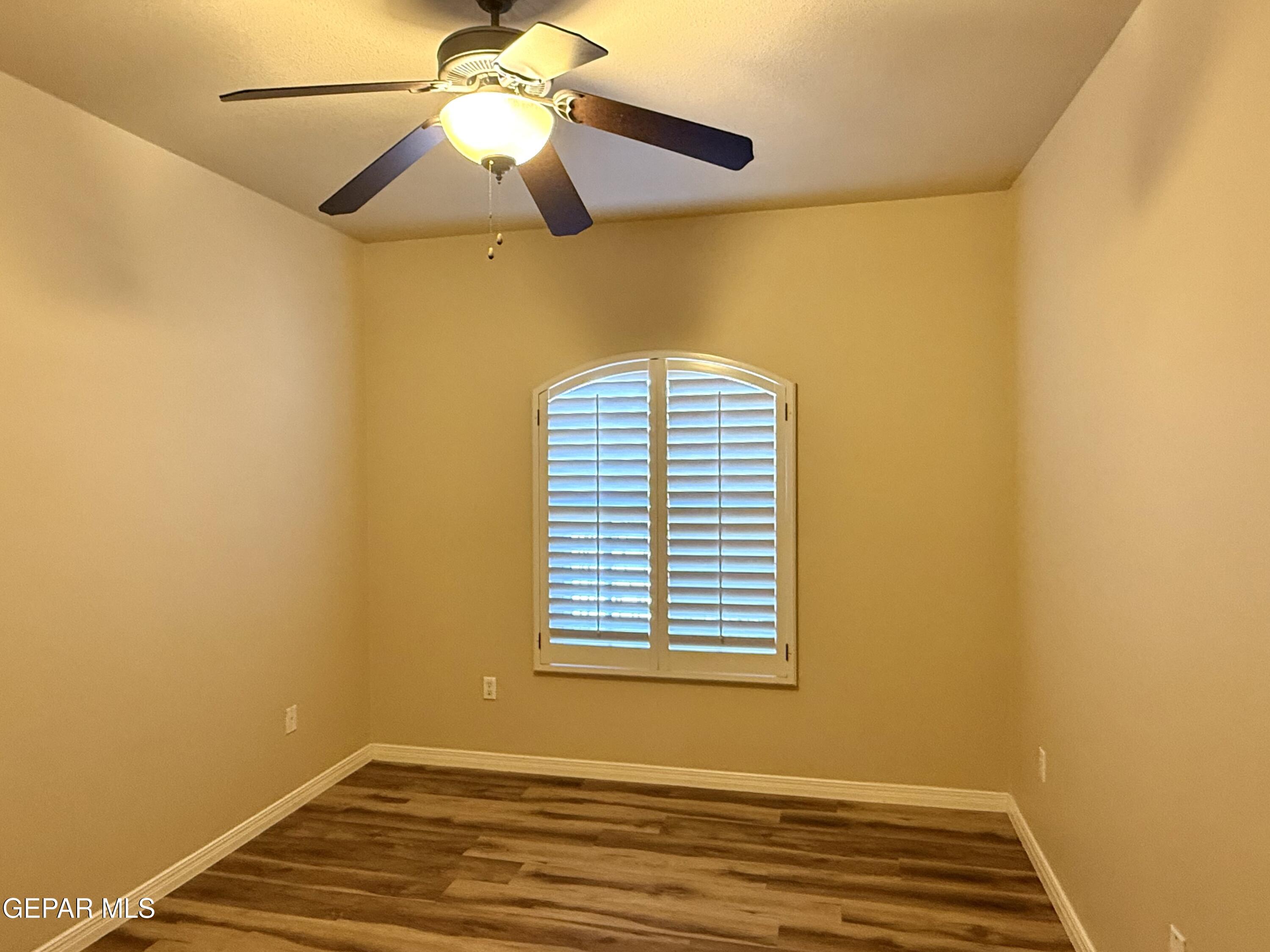 3060 Solar Point Lane El Paso, TX 79938 - Photo 38 of 49 3060- BR2(1)