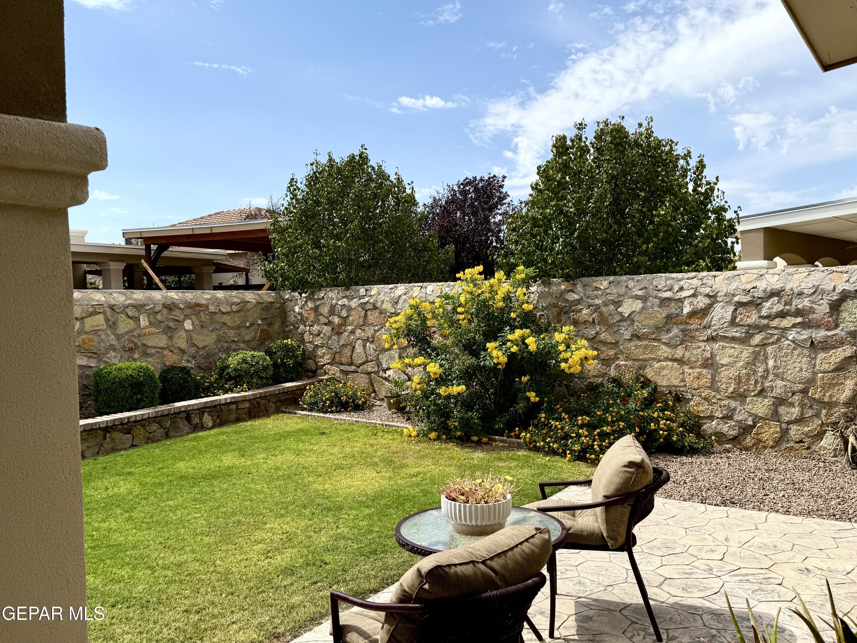 3060 Solar Point Lane El Paso, TX 79938 - Photo 49 of 49 View Right