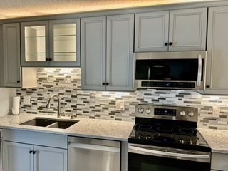 40 Village Road, Unit 1210 Middleton, MA 01949 - Photo 9 of 40