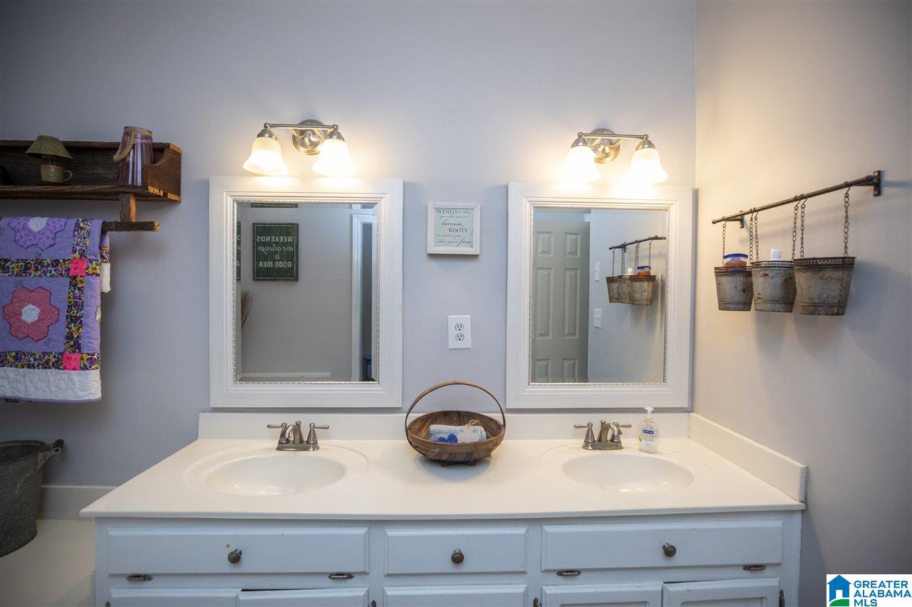 116 Kentwood Lane Alabaster, AL 35007 - Photo 22 of 49