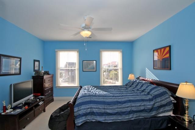 1060 Rivershore Road Charleston, SC 29492 - Photo 20 of 28 Blue bedroom