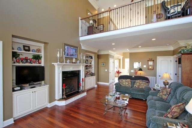 1060 Rivershore Road Charleston, SC 29492 - Photo 9 of 28 1060 living room