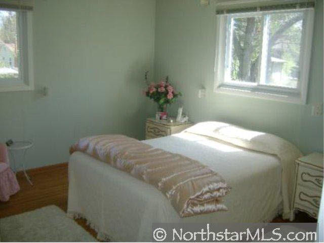 701 9th Avenue Southwest Faribault, MN 55021 - Photo 4 of 7 Gallery Image 4