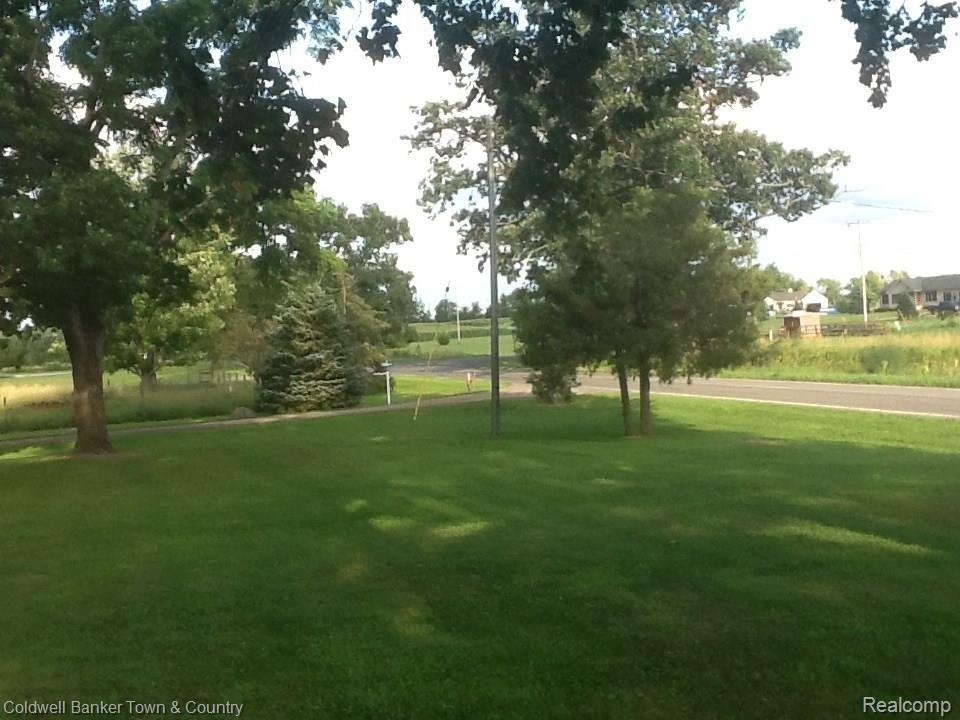 7810 Territorial Road Munith, MI 49259 - Photo 12 of 36 IMG_0226.JPG