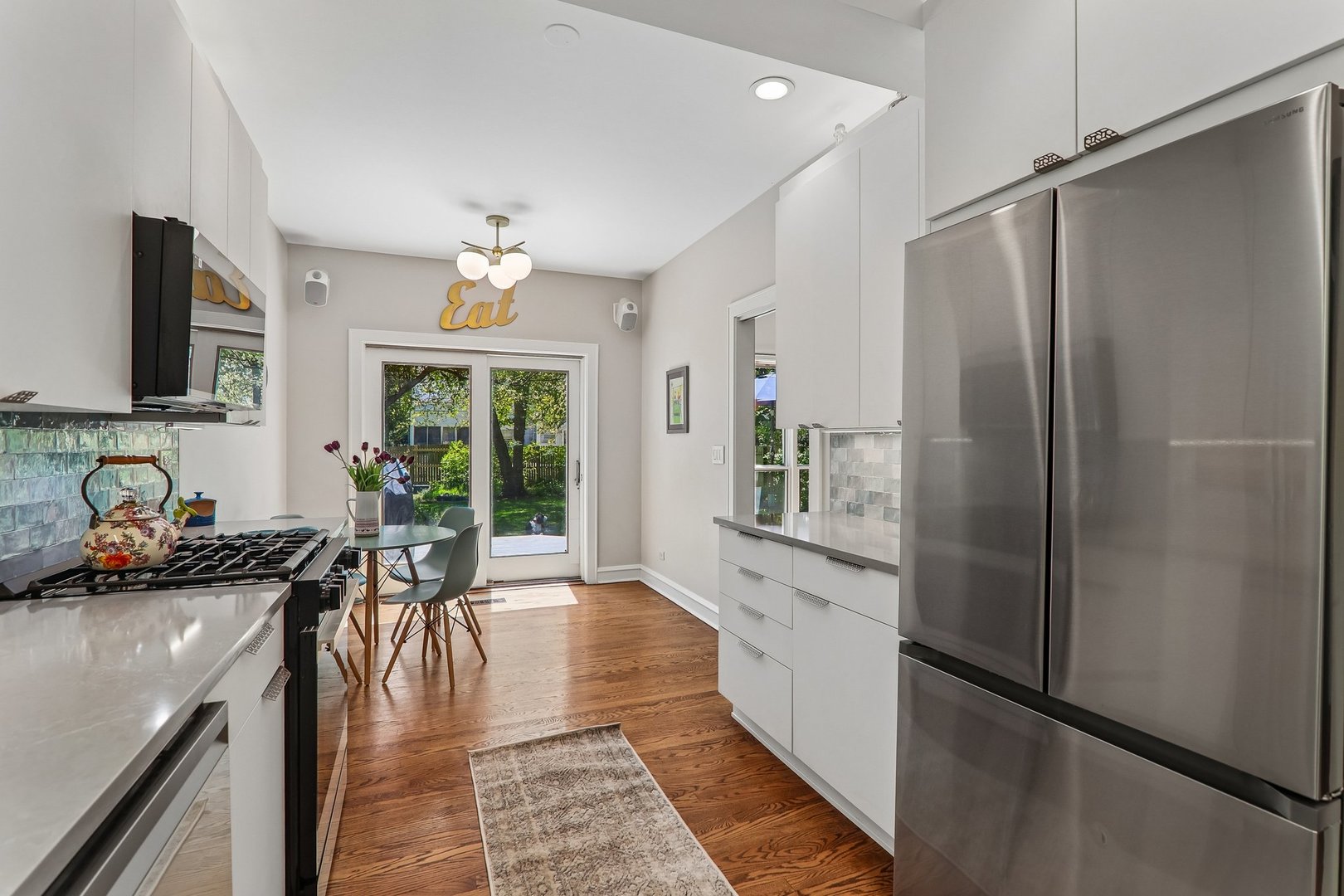 2724 Simpson Street Evanston, IL 60201 - Photo 12 of 38