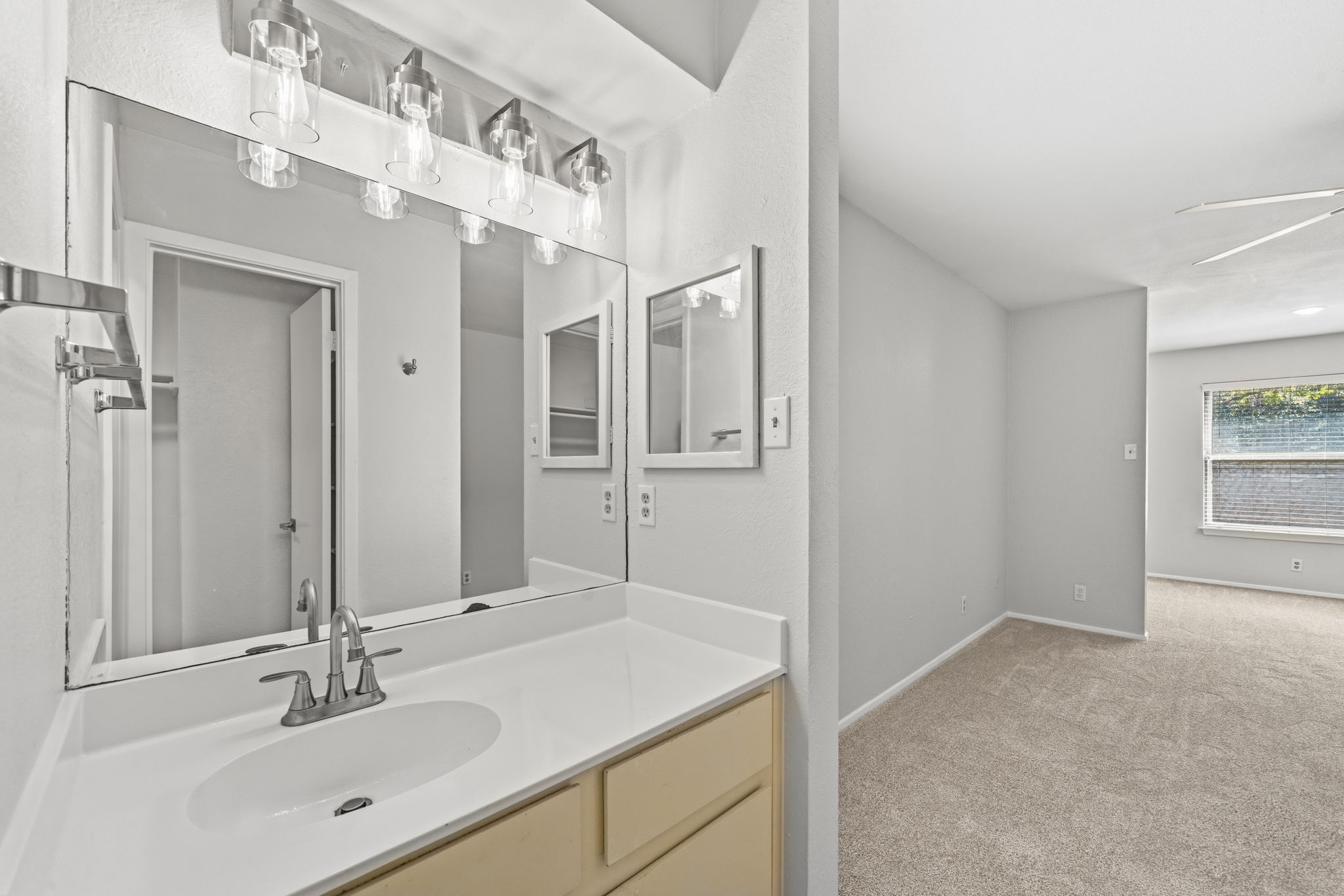 13212 Rampart Street Austin, TX 78727 - Photo 27 of 40 Gallery Image 27